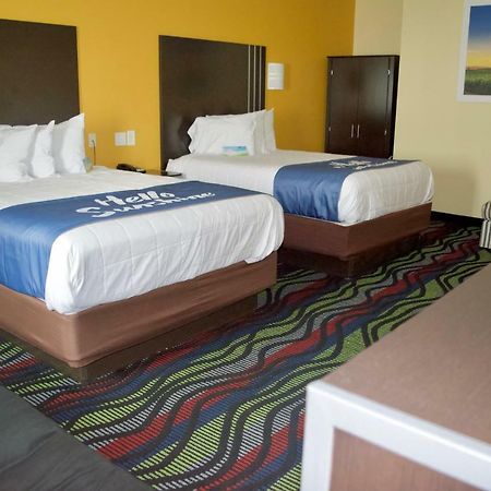 Days Inn & Suites By Wyndham Augusta Near Fort Eisenhower Eksteriør billede
