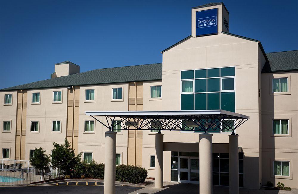 Days Inn & Suites By Wyndham Augusta Near Fort Eisenhower Eksteriør billede